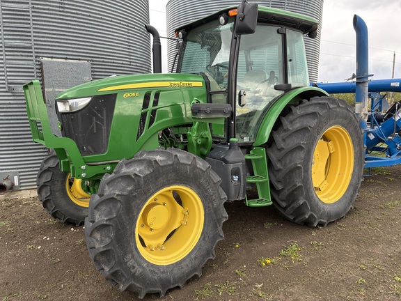 2019 John Deere 6105E Used Equipment