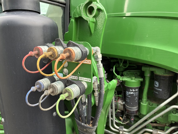2019 John Deere 6105E (16th thumbnail)
