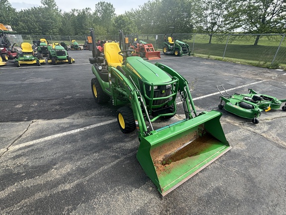 Used 2019 John Deere 1025R Compact Utility Tractors at Koenig Equipment in Tipp City, OH - Photo1