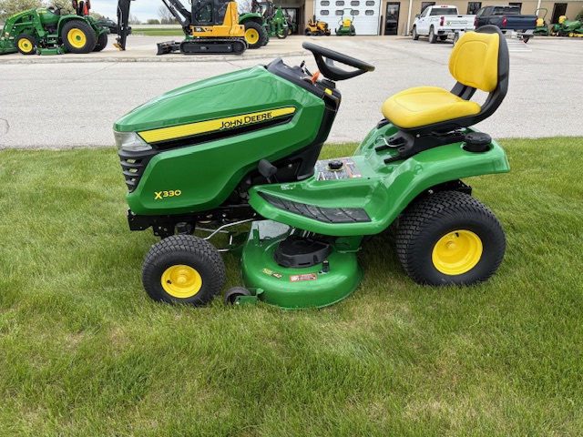 2025 John Deere X330 Image 1