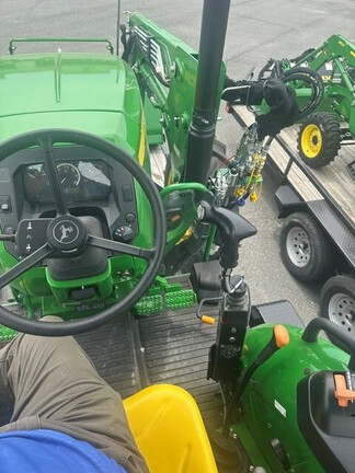 2025 John Deere 5060E-6