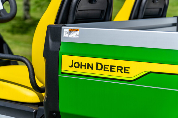 Used 2025 John Deere GS Electric ATVs & Gators at Koenig Equipment in Lebanon, OH - Photo11