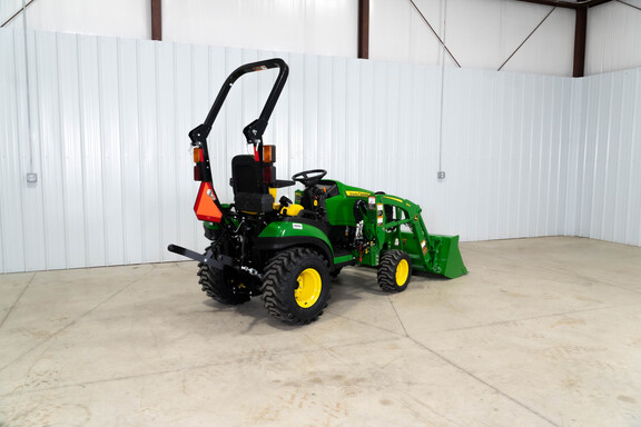 New In-Stock 2026 John Deere 1025R Compact Utility Tractors at Koenig Equipment in Bloomington, IN - Photo2