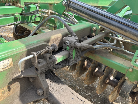 Used 2015 Great Plains 2400TM Vertical Tillage at Koenig Equipment in Anna, OH - Photo17
