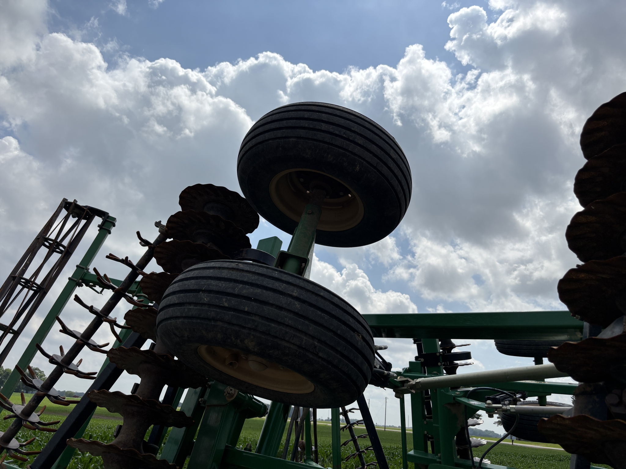 Used 2015 Great Plains 2400TM Vertical Tillage at Koenig Equipment in Anna, OH - PhotoXL20