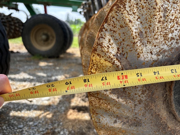 Used 2015 Great Plains 2400TM Vertical Tillage at Koenig Equipment in Anna, OH - Photo21