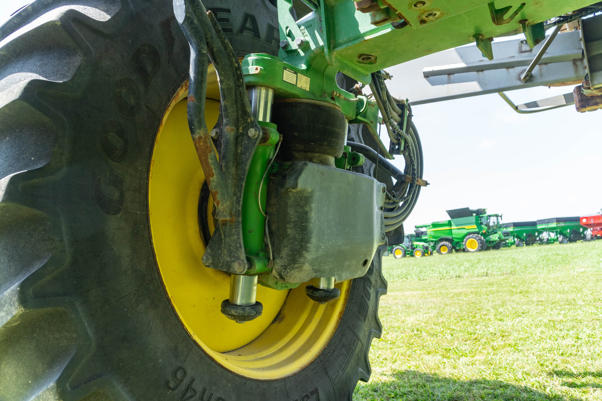 Used 2023 John Deere 600R Self Propelled Applicators at Koenig Equipment in Anna, OH - PhotoXL15
