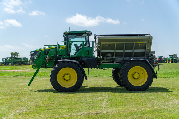 Used 2023 John Deere 600R Self Propelled Applicators at Koenig Equipment in Anna, OH - Photo1