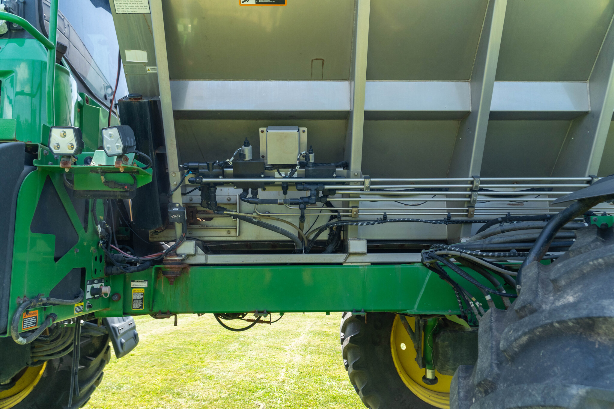 Used 2023 John Deere 600R Self Propelled Applicators at Koenig Equipment in Anna, OH - PhotoXL25