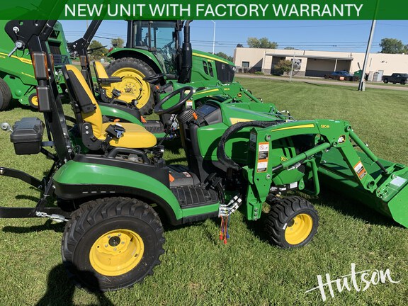 Photo of 2026 John Deere 1025R