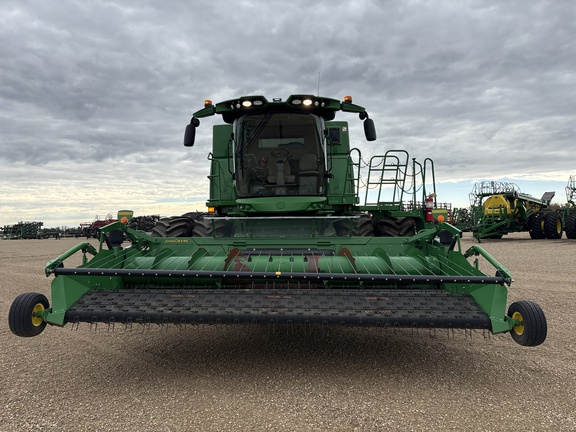 Used 2020 John Deere S780 Combines at Horizon Ag & Turf in Lloydminster, AB - Photo2