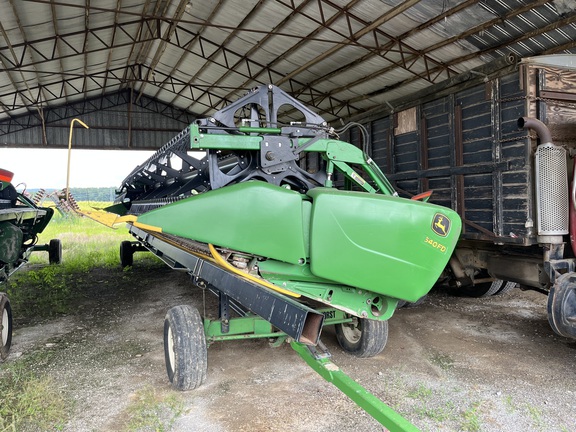 Photo of 2013 John Deere 640FD
