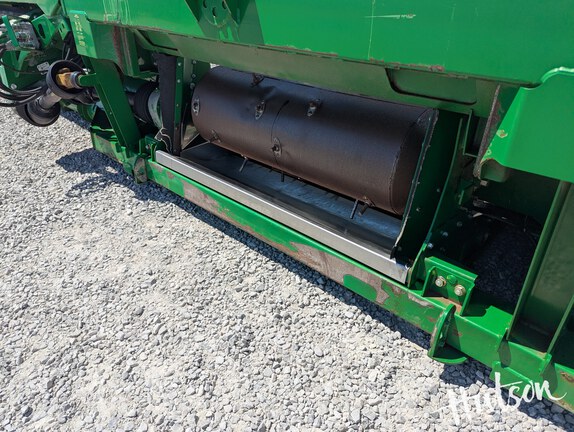 Photo of 2013 John Deere 640FD