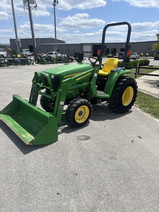 2016 John-Deere 3038E