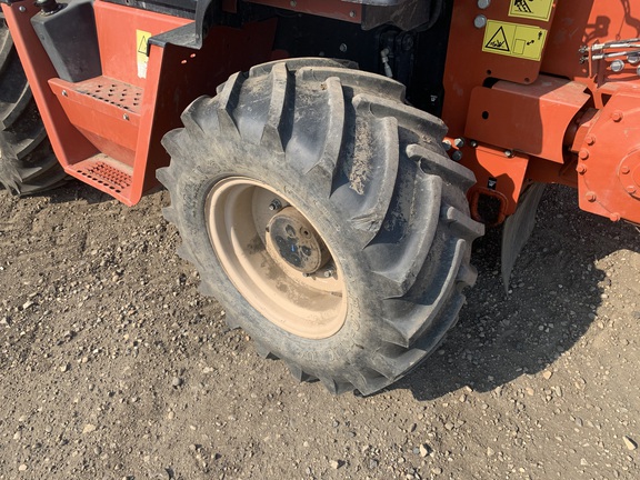 2014 Ditch Witch RT100