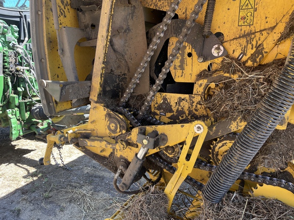 2022 New Holland ROLL-BELT 560