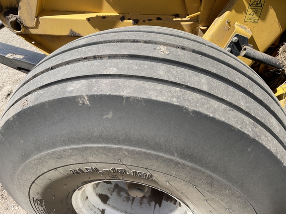 2022 New Holland ROLL-BELT 560