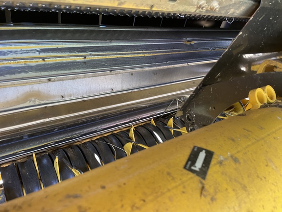 2022 New Holland ROLL-BELT 560