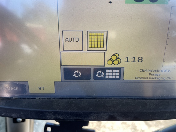 2022 New Holland ROLL-BELT 560