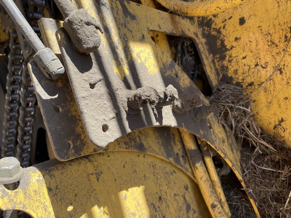 2022 New Holland ROLL-BELT 560