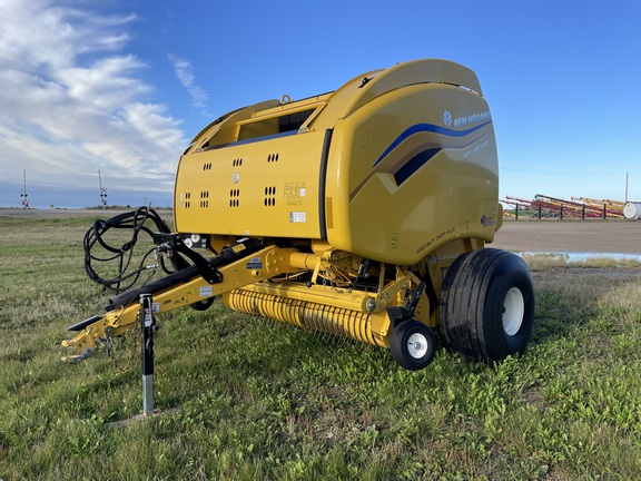 2022 New Holland ROLL-BELT 560