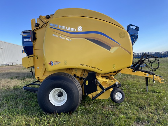 2022 New Holland ROLL-BELT 560