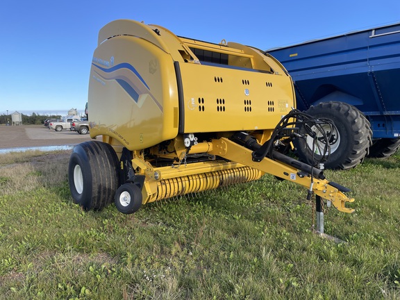 2022 New Holland ROLL-BELT 560