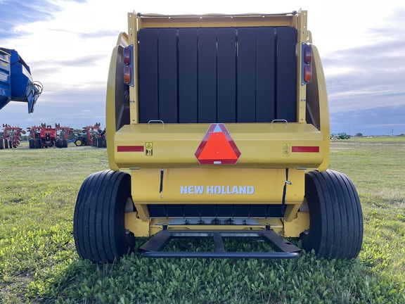 2022 New Holland ROLL-BELT 560