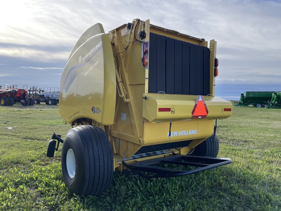 2022 New Holland ROLL-BELT 560