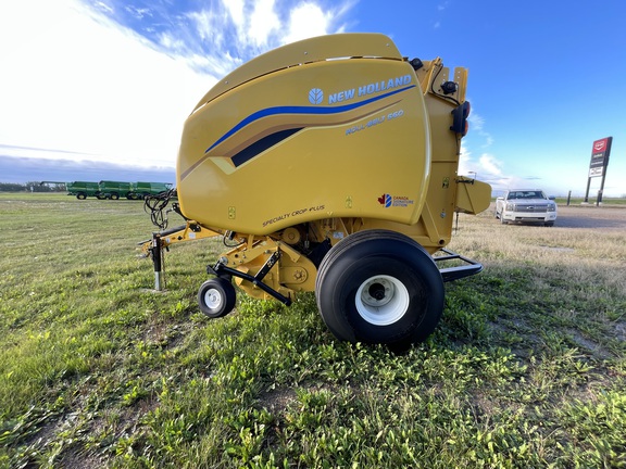 2022 New Holland ROLL-BELT 560