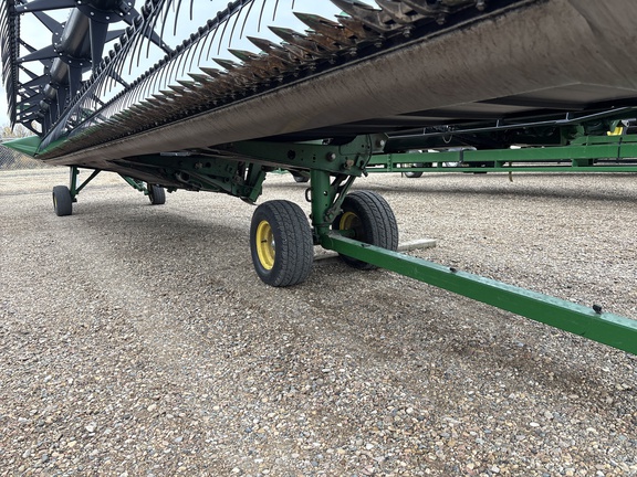 Used 2013 John Deere 635D Combine Platforms at Horizon Ag & Turf in Lloydminster, AB - Photo14