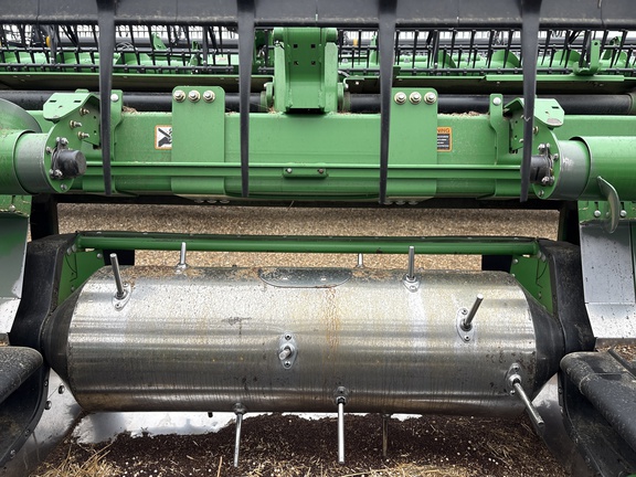 Used 2013 John Deere 635D Combine Platforms at Horizon Ag & Turf in Lloydminster, AB - Photo8