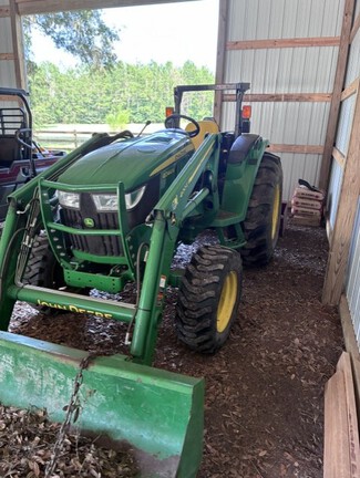 2018 John Deere 4044M