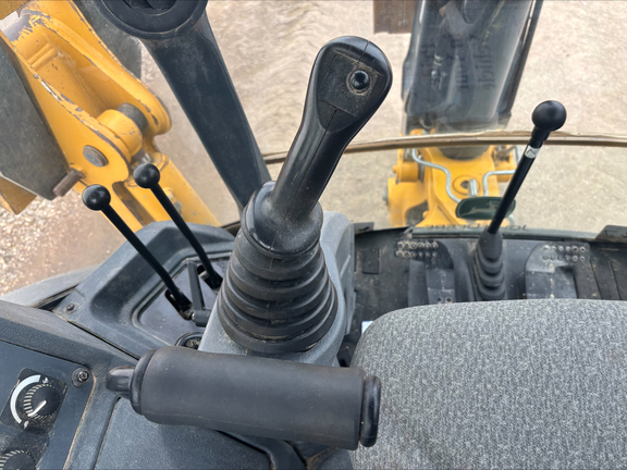 2019 John Deere 310SL