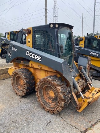 2019 John Deere 332G