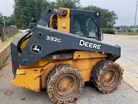 2019 John Deere 332G-2