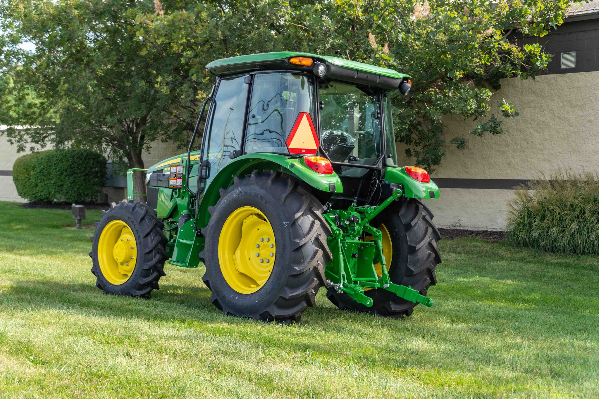 New In-Stock 2026 John Deere 5060E Utility Tractors at Koenig Equipment in Tipp City, OH - PhotoXL3
