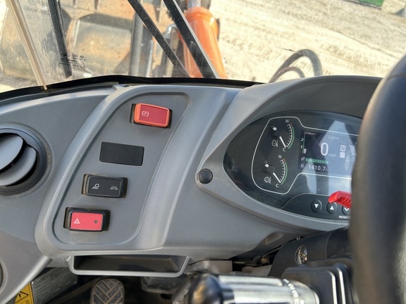 0 Hitachi ZW180-7