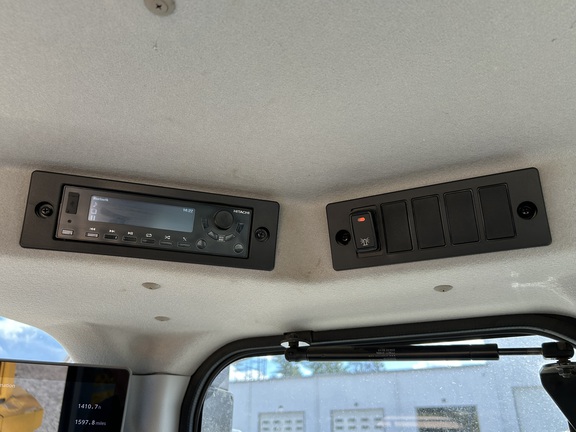 0 Hitachi ZW180-7