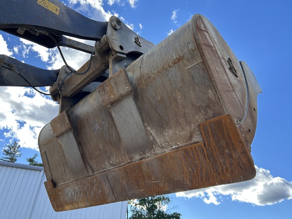 0 Hitachi ZW180-7