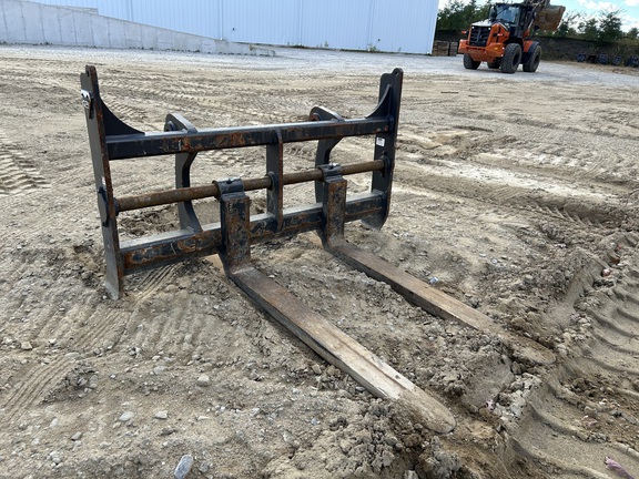0 Hitachi ZW180-7