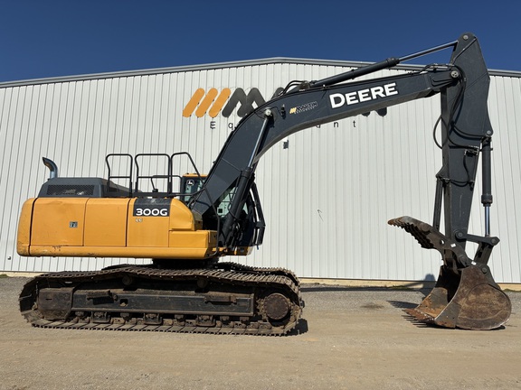 2021 John Deere 300G LC