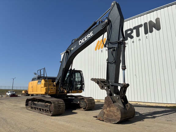 2021 John Deere 300G LC