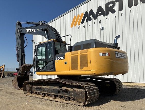 2021 John Deere 300G LC