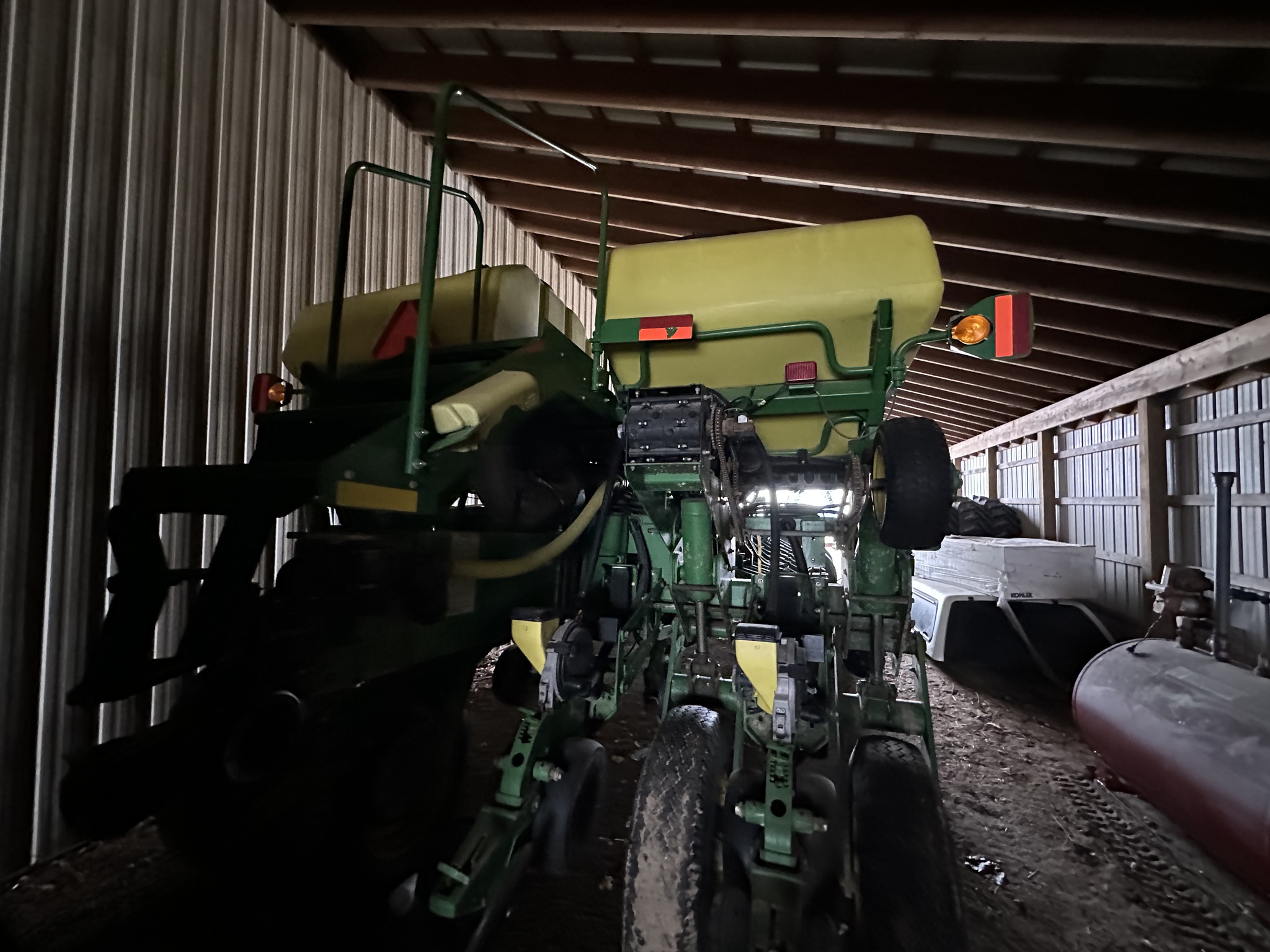2007 John Deere 1770NT Image 5