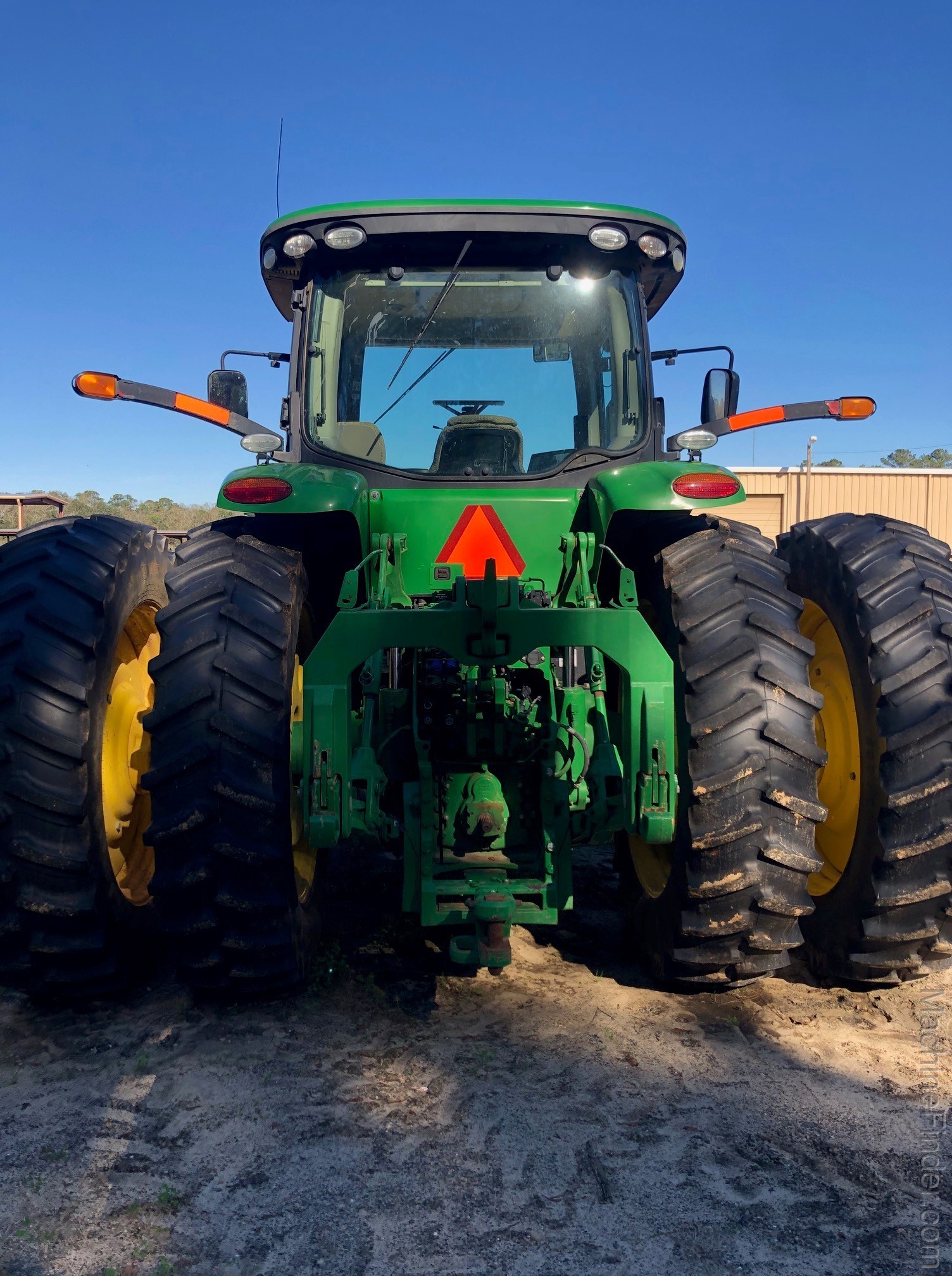 2014 John Deere 8370R Image 5
