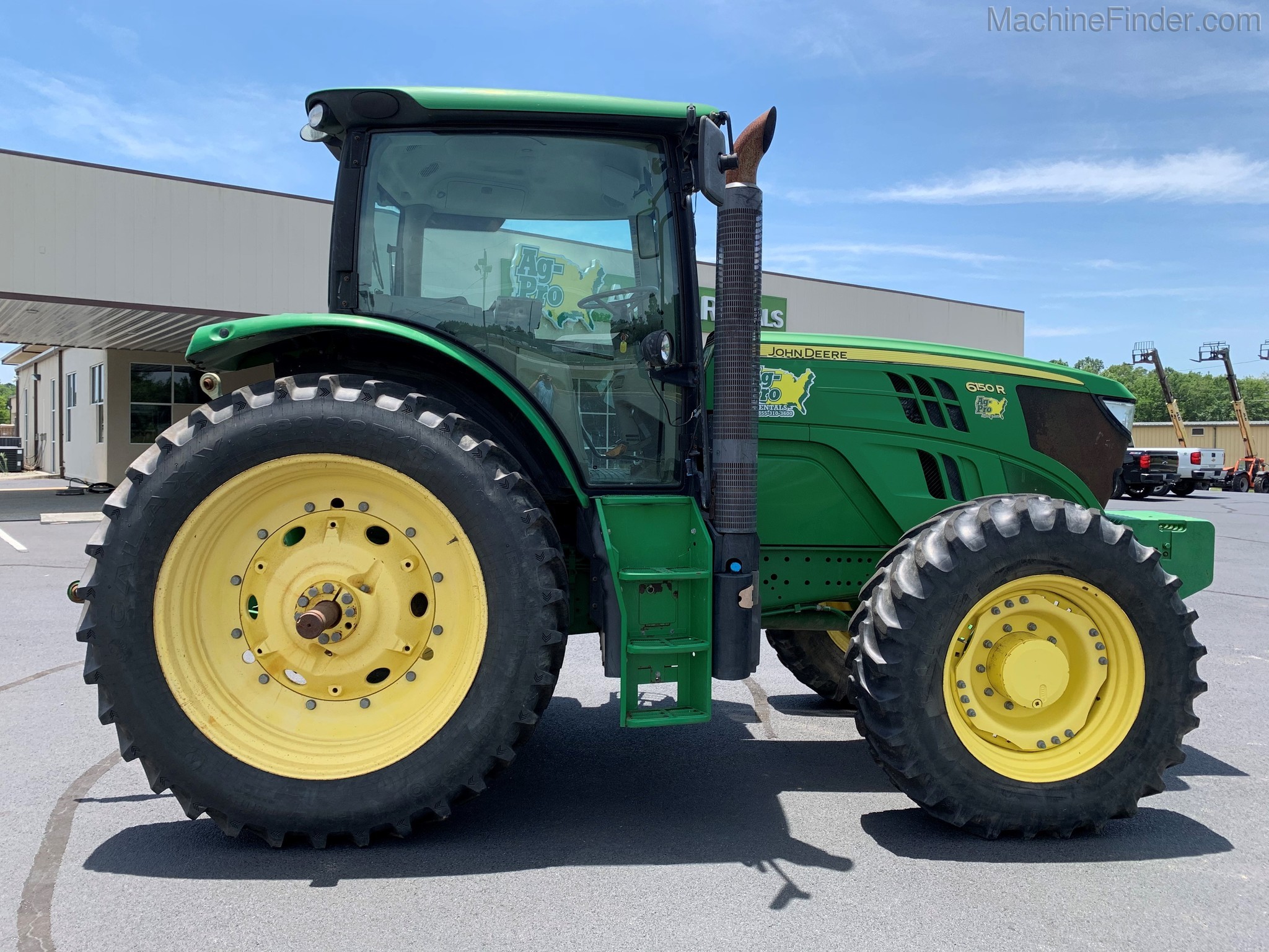 2013 John Deere 6150R Image 6
