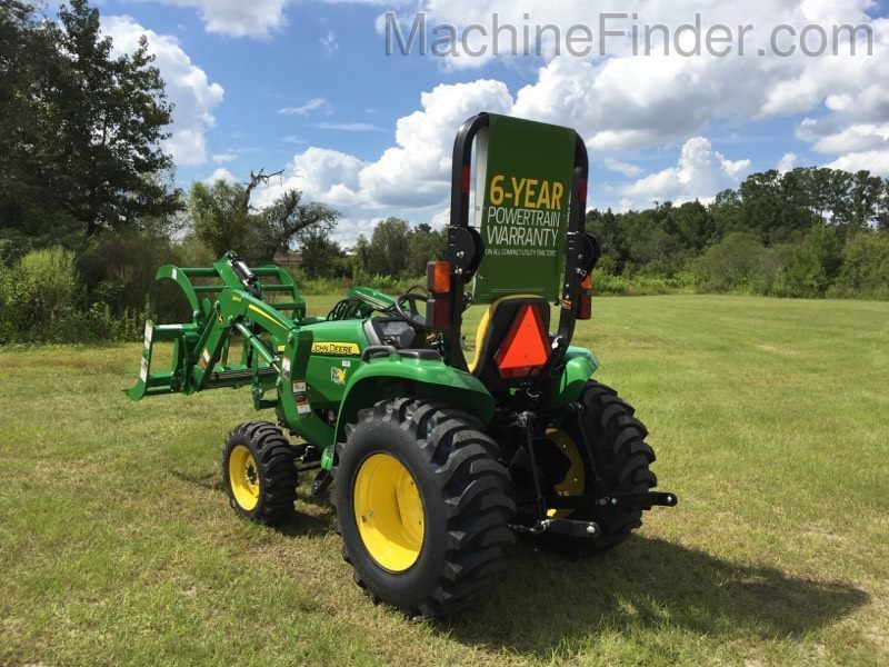 2020 John Deere 3038E w/ Grapple Image 4