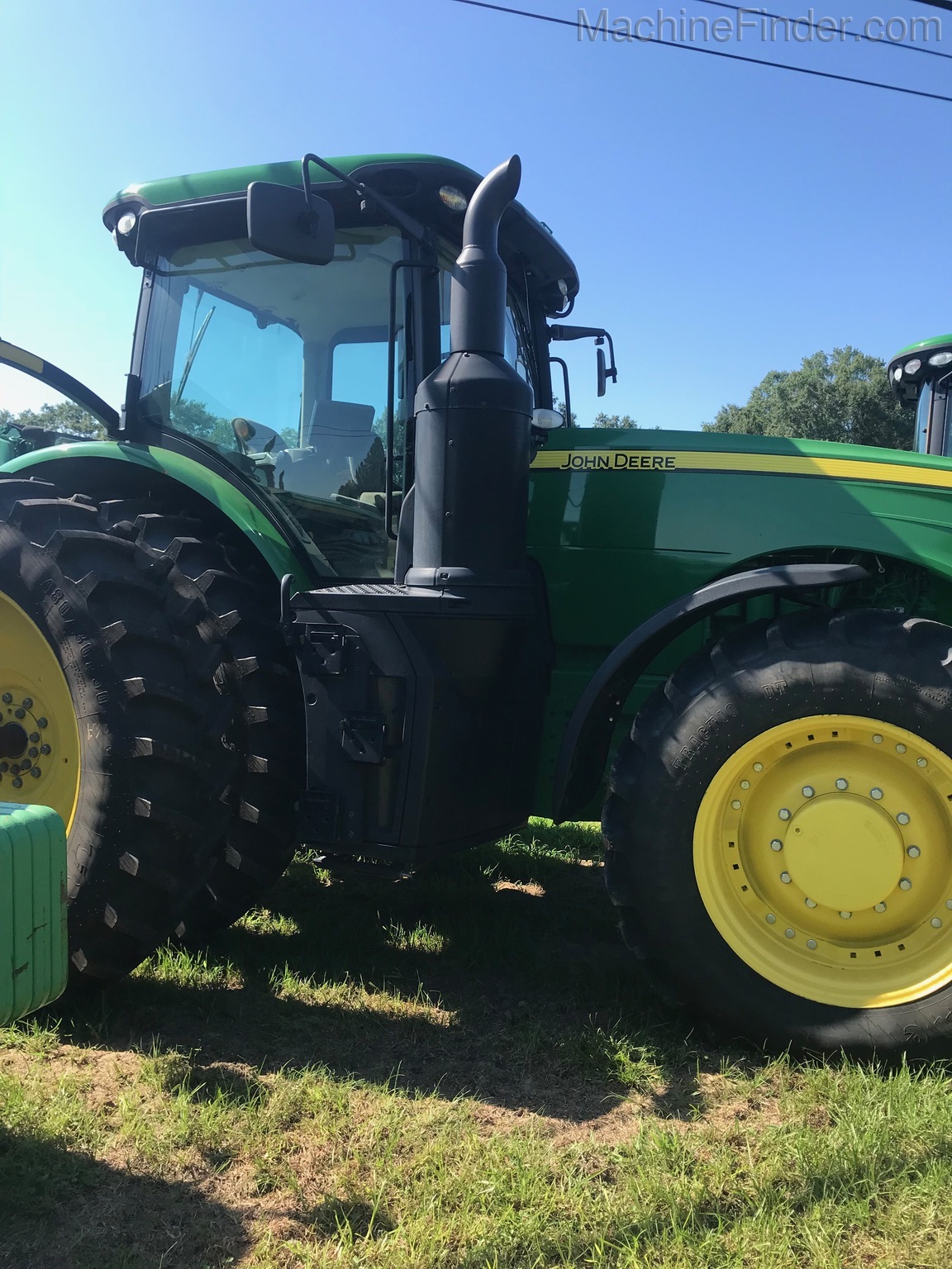 2016 John Deere 8245R Image 1