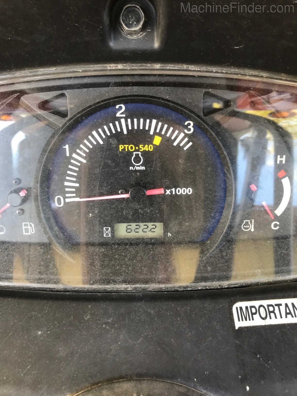 2017 Kubota MX5200 Image 8